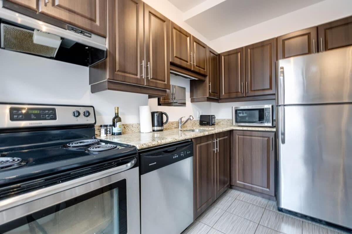 M11 Bright Studio In The Heart Of Mtl Монреаль Екстер'єр фото